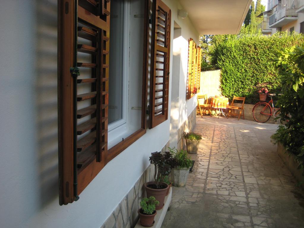 Apartment Bosiljak Jelsa  Værelse billede